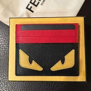 100%Auth New Fendi eyes card holder
